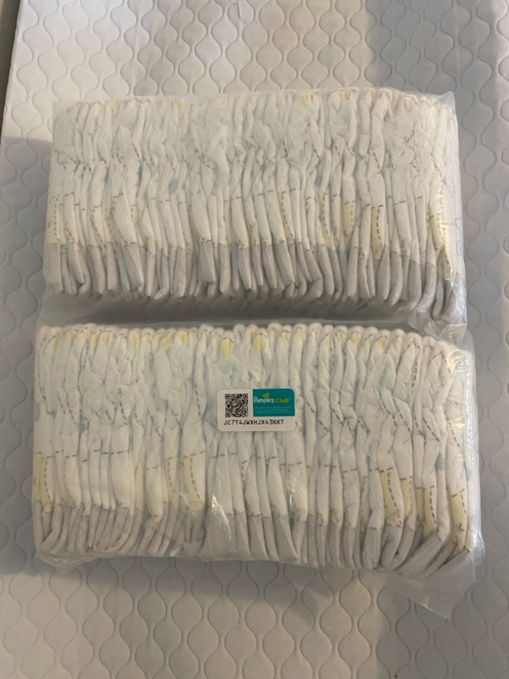 Pampers Bulk Newborn Size Diapers